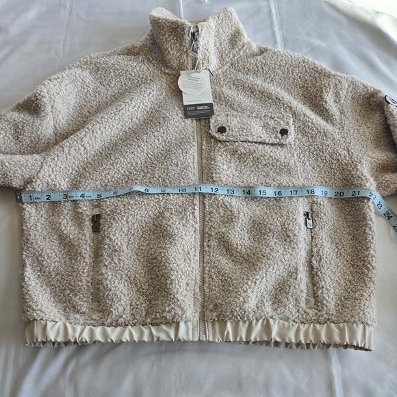 (NWT) Vuori Sycamore Full Zip Jacket - Picture 5 of 6